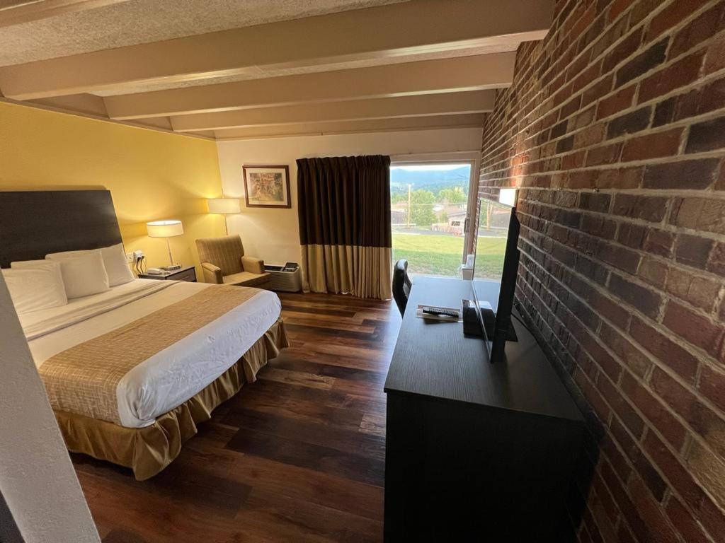 Travelodge By Wyndham Wytheville Exterior foto